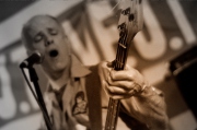 images/hudsonvalley/bass.jpg